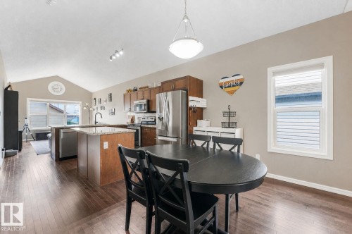 21219 96 Avenue, Edmonton, AB 
