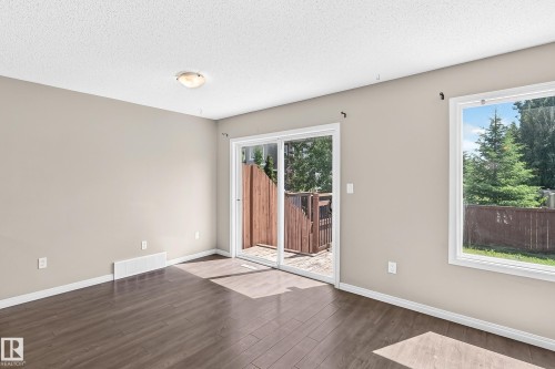 1941 Chapman Road, Edmonton, AB 