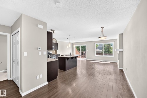 1941 Chapman Road, Edmonton, AB 