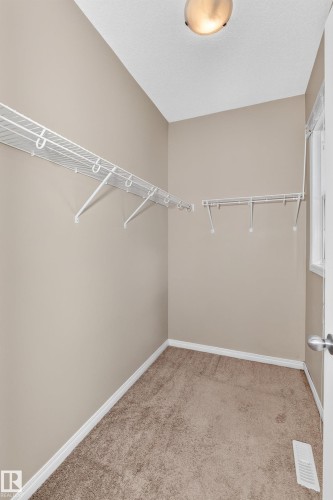 1941 Chapman Road, Edmonton, AB 