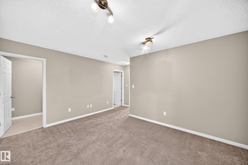 1941 Chapman Road, Edmonton, AB 