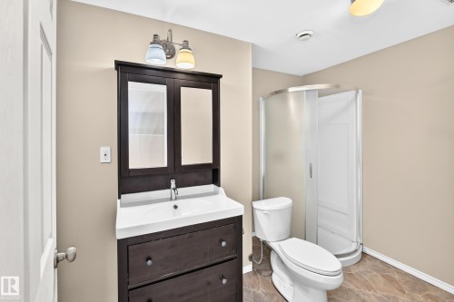 1941 Chapman Road, Edmonton, AB 