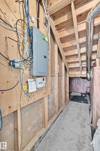 1941 Chapman Road, Edmonton, AB 