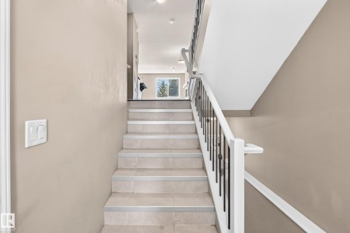 1941 Chapman Road, Edmonton, AB 