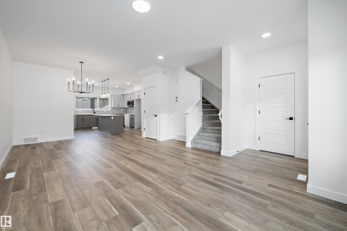 18924 28 Avenue Nw, Edmonton, AB 