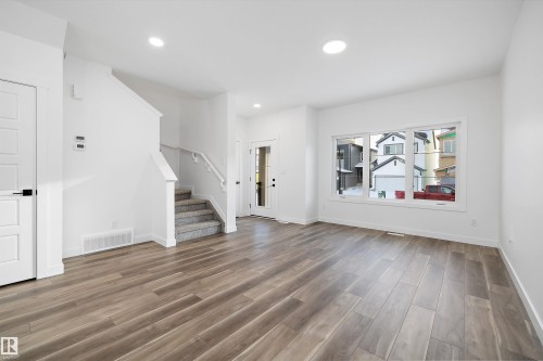 18924 28 Avenue Nw, Edmonton, AB 