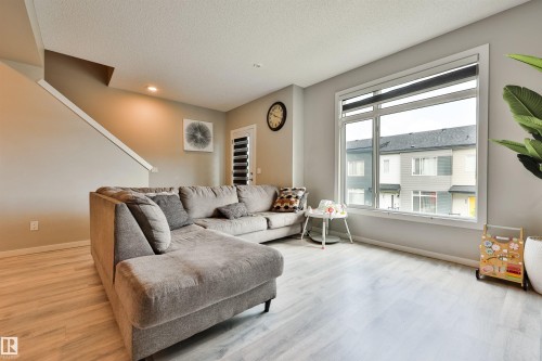 26 804 Welsh Drive, Edmonton, AB 