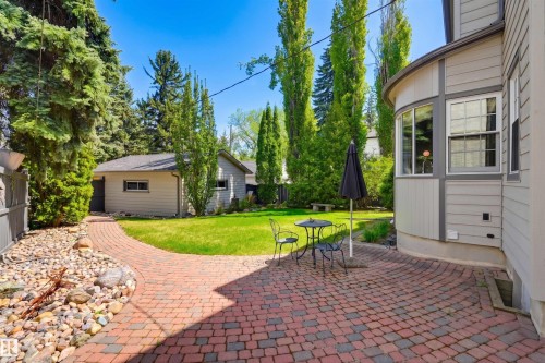 106 St George'S Crescent, Edmonton, AB 