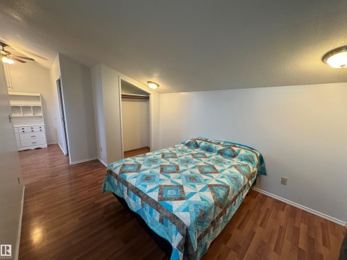 59416 Rng Rd 94, Rural St. Paul County, AB - Indoor Photo Showing Bedroom