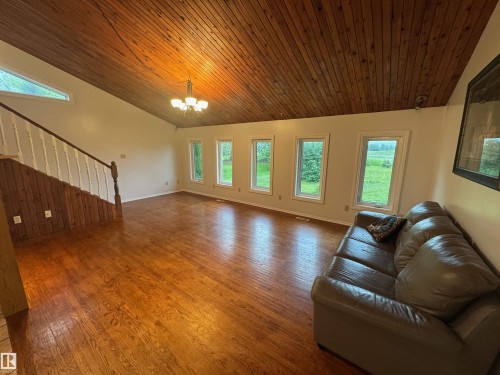 59416 Rng Rd 94, Rural St. Paul County, AB - Indoor