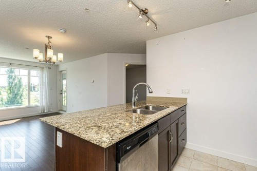 #207 7021 South Terwillegar Dr Nw, Edmonton, AB 