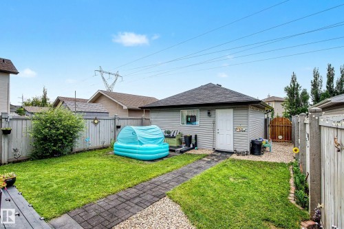 16114 43 Street, Edmonton, AB 