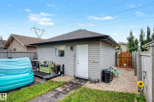 16114 43 Street, Edmonton, AB 