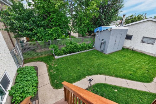 2027 38 Street, Edmonton, AB 