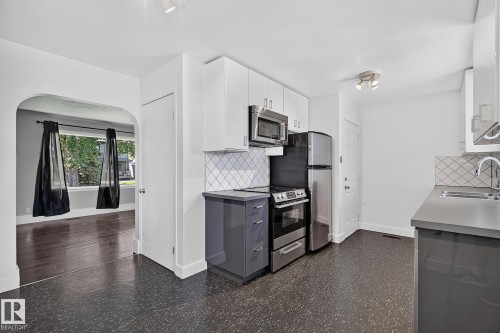 14624 110A Avenue, Edmonton, AB 