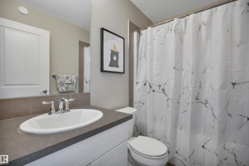 7007 Summerside Grande Boulevard, Edmonton, AB 