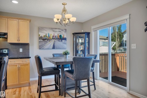 5912 8 Avenue, Edmonton, AB 