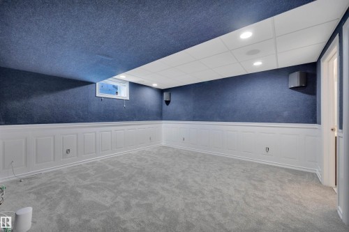 5912 8 Avenue, Edmonton, AB 