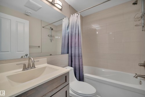 5912 8 Avenue, Edmonton, AB 