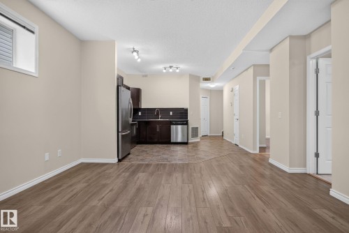 18 6520 2 Avenue, Edmonton, AB 