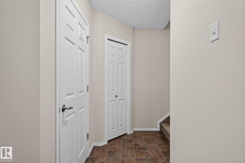 18 6520 2 Avenue, Edmonton, AB 