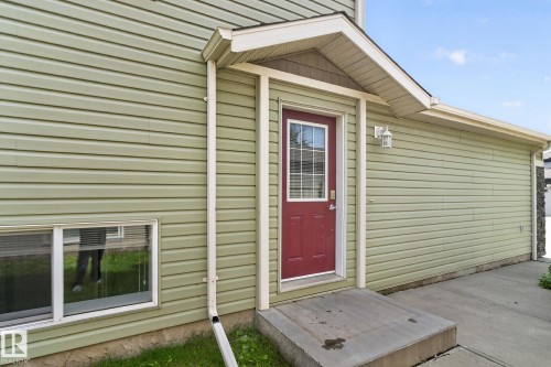 18 6520 2 Avenue, Edmonton, AB 