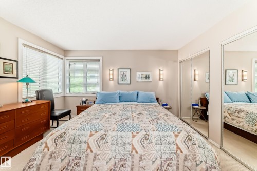 7930 111 Street, Edmonton, AB - Indoor Photo Showing Bedroom