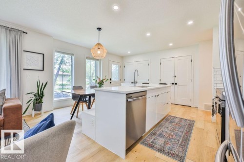 11206 95A Street, Edmonton, AB 