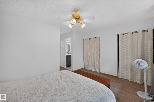 59 Fair Oaks Drive, St. Albert, AB 