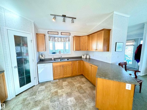 4022 Aspen Way, Leduc, AB 
