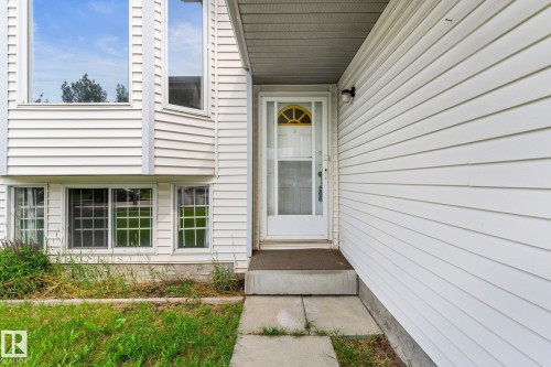 66 Ozerna Road, Edmonton, AB 
