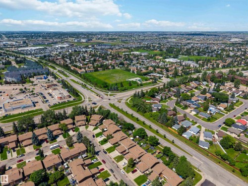 2716 136A Avenue, Edmonton, AB 