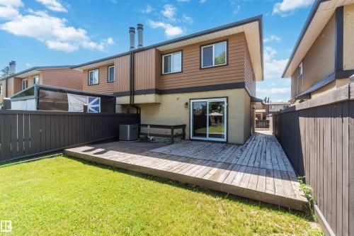2716 136A Avenue, Edmonton, AB 