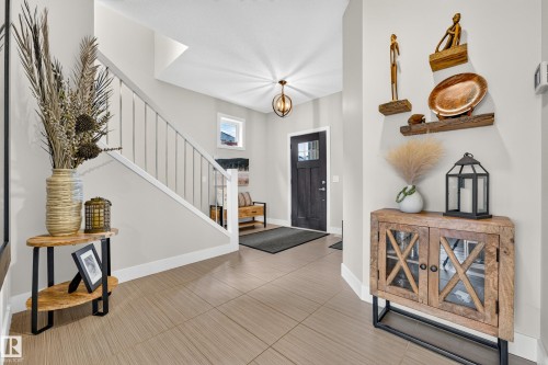 3803 48 Avenue, Beaumont, AB - Indoor Photo Showing Other Room
