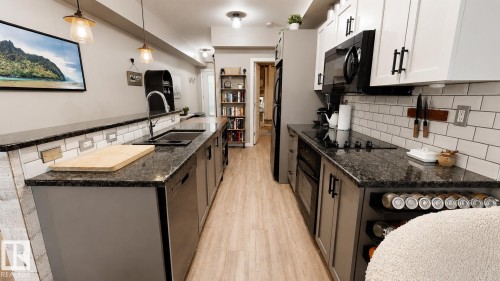 151 4827 104A Street Nw, Edmonton, AB 