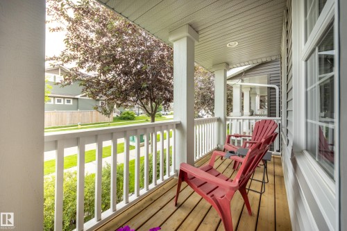 7987 Erasmus Crescent, Edmonton, AB 