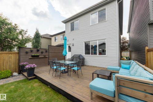 7987 Erasmus Crescent, Edmonton, AB 
