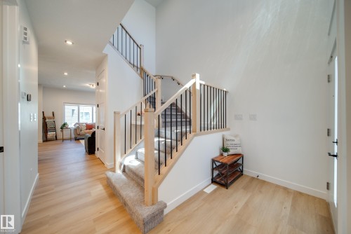 6 Blackbird Bend, Fort Saskatchewan, AB - Indoor Photo Showing Other Room