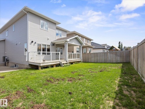 31 Dillworth Crescent, Spruce Grove, AB 