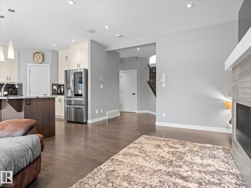 31 Dillworth Crescent, Spruce Grove, AB 