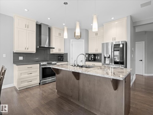 31 Dillworth Crescent, Spruce Grove, AB 