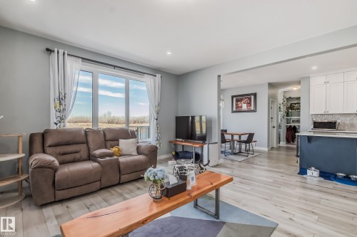 20124 17 Avenue Nw, Edmonton, AB 