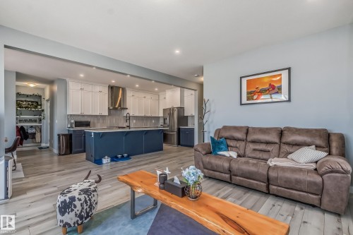 20124 17 Avenue Nw, Edmonton, AB 