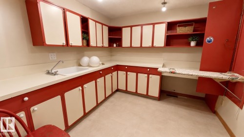 55 Quesnell Road, Edmonton, AB 