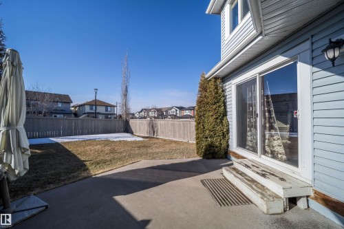 5935 6 Avenue, Edmonton, AB 