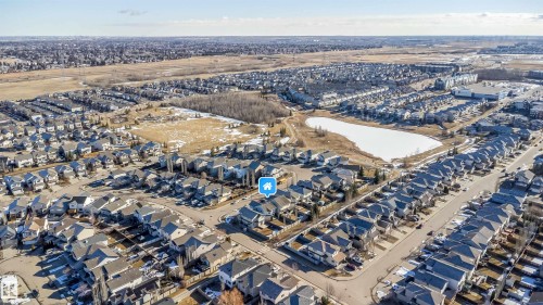 5935 6 Avenue, Edmonton, AB 