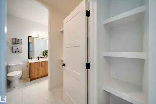 8 Blackbird Bend, Fort Saskatchewan, AB 