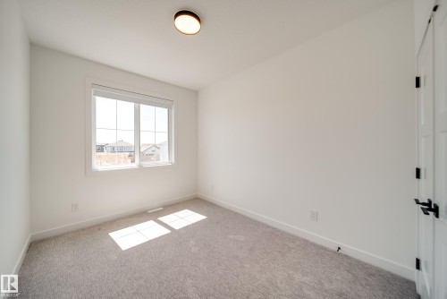 8 Blackbird Bend, Fort Saskatchewan, AB 