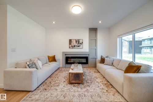 8 Blackbird Bend, Fort Saskatchewan, AB 