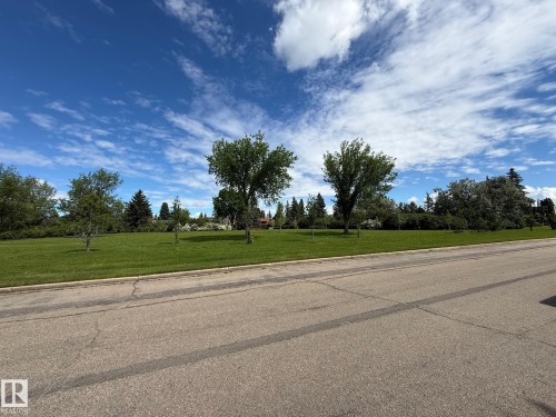 23 Westbrook Drive, Edmonton, AB 